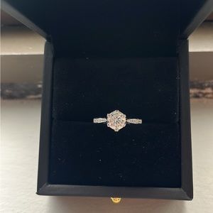 2.0Ct moissanite silver ring platinum plated with certificate